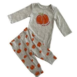 Carter's "Hello Pumpkin" Halloween‎ Bodysuit & Pants Set Size 6Months